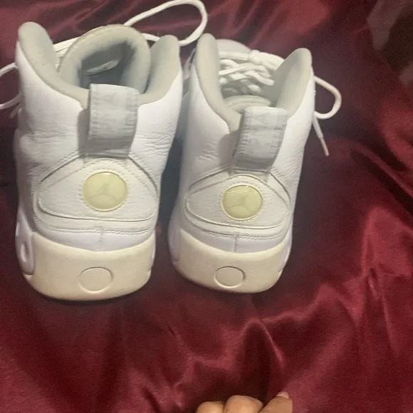 Jordan’s Athletics Shoes - Picture 4 of 10